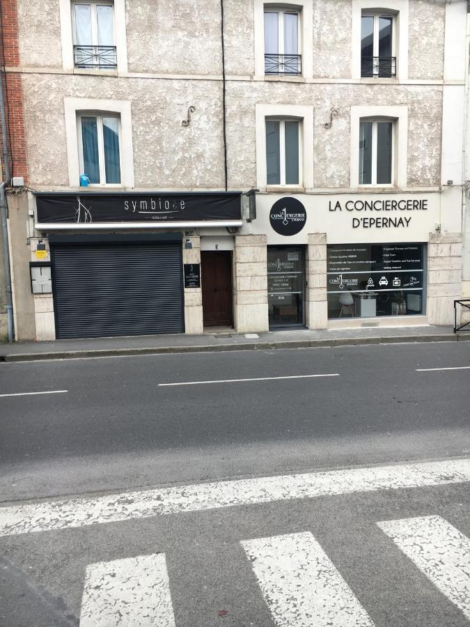 Le Champenois, Avenue De Champagne Épernay Exterior foto